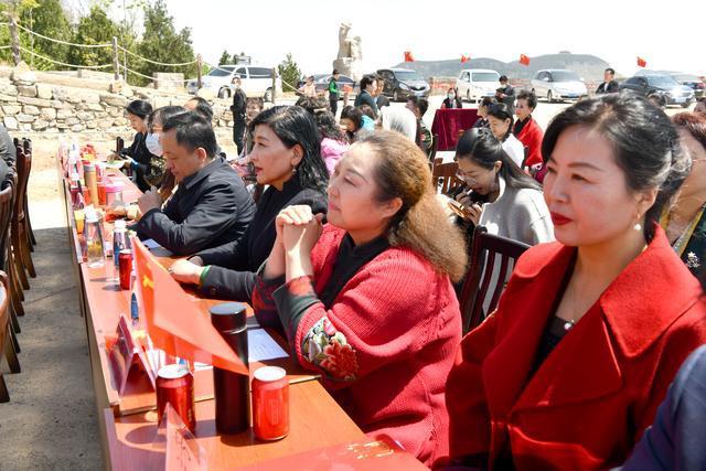 冷知识分享平台哪些塑料不能放进微波炉,揭秘别人不知道的奇闻趣事